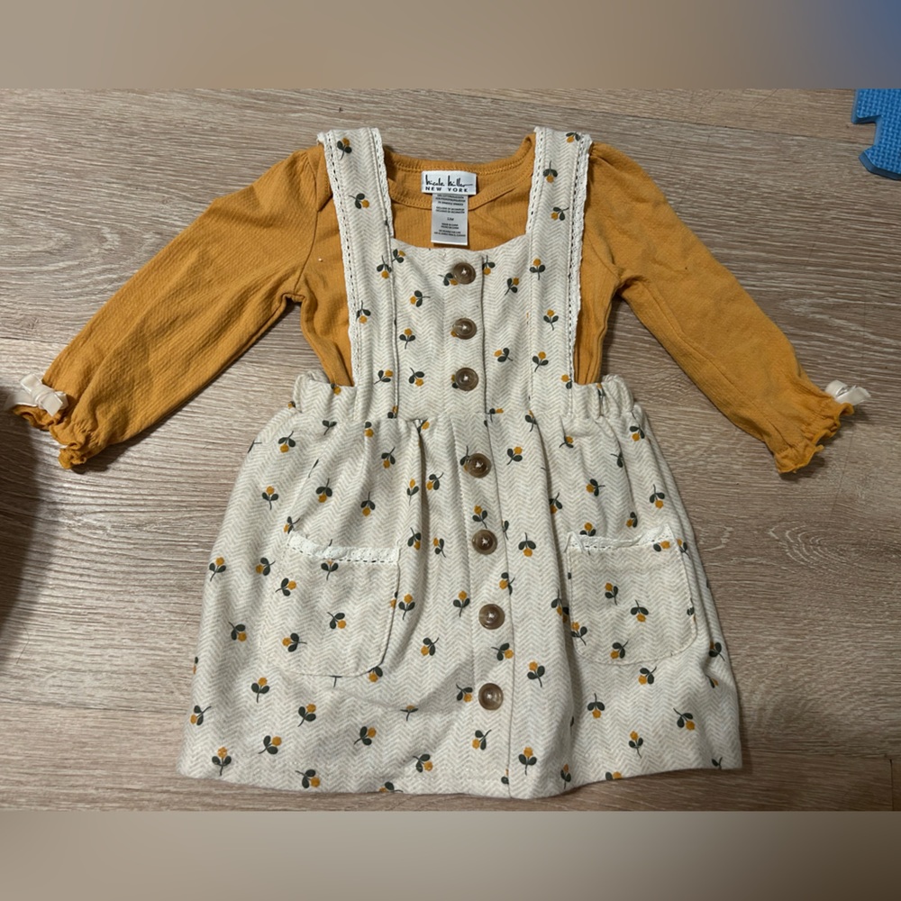 never worn, no tags